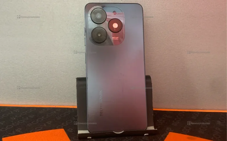Tecno Spark 20C 4/128 ГБ