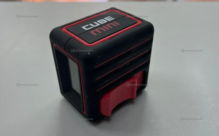 Лазерный уровень CUBE MINI Laser class 2