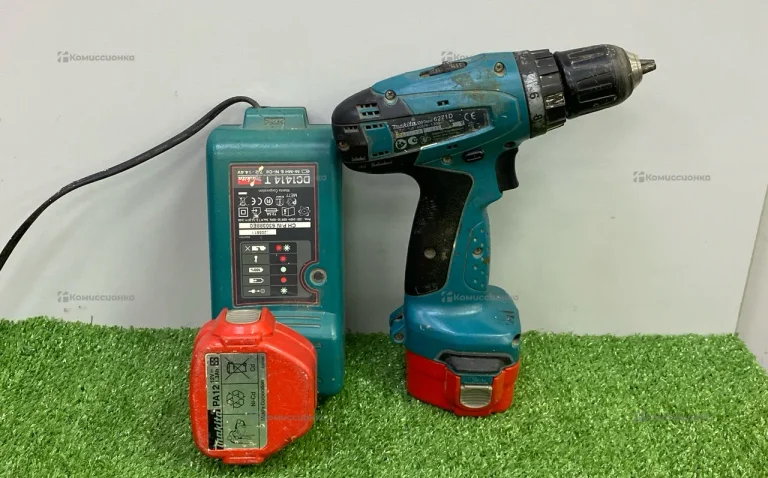 Дрель-шуруповерт makita 6271D