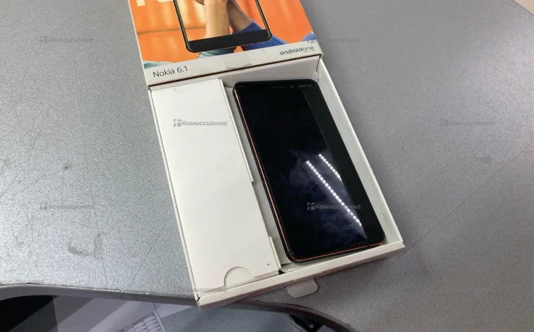 Nokia 6.1 3/32 ГБ