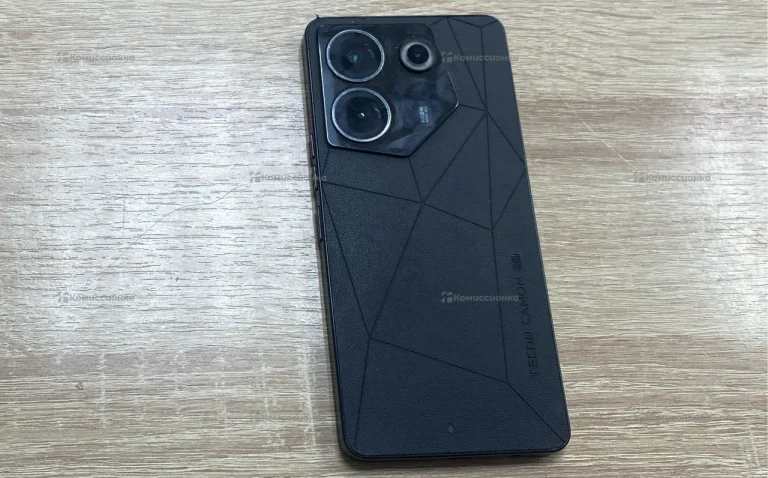 Tecno Camon 20 Pro 5G 8/256 ГБ