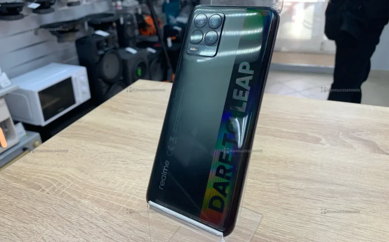 Realme 8 8/128 ГБ