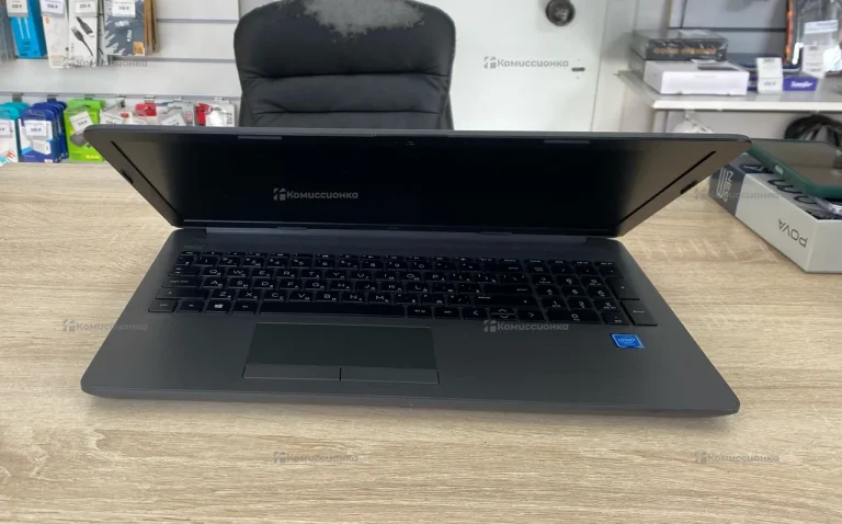 Ноутбук  hp Intel celeron n4020