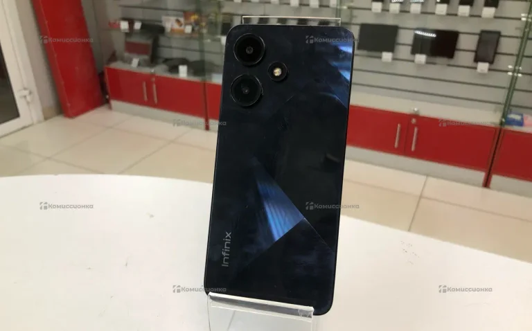 Infinix Hot 30i 4/64 ГБ