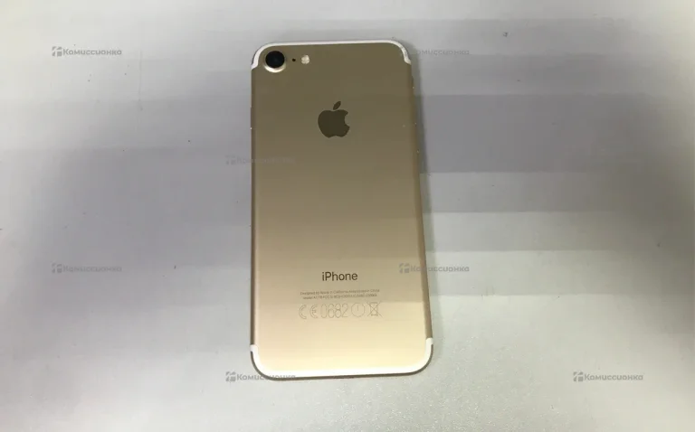 Apple iPhone 7 2/32 ГБ