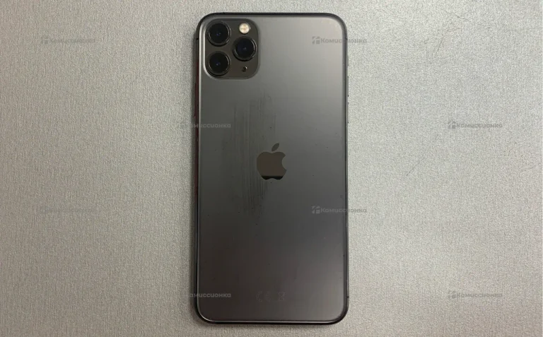 Apple iPhone 11 Pro Max 4/256 ГБ