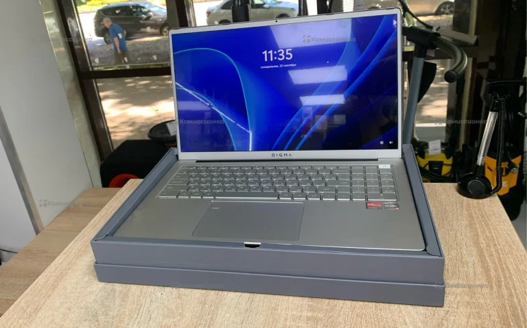 Ноутбук  DIGMA pro sprint M