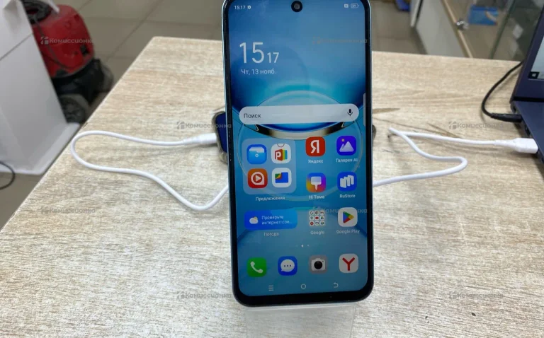 Tecno Spark 30 5G 6/128 ГБ