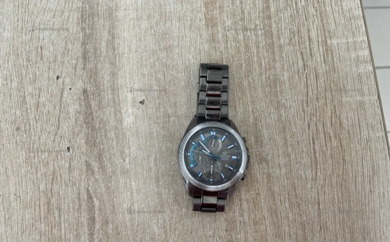 Часы  Casio edifice EFV-550
