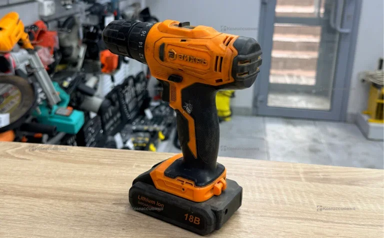 Шуруповерт ВИХРЬ ДА 18л