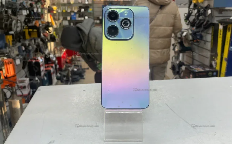 Infinix Hot 40i 8/256 ГБ