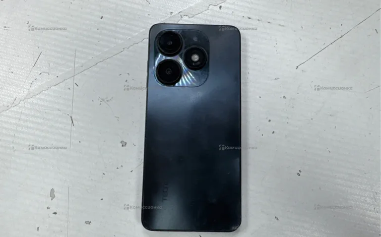 Tecno Spark Go 2024 3/64 Гб