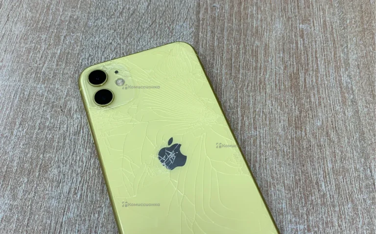 Apple iPhone 11 4/128 ГБ