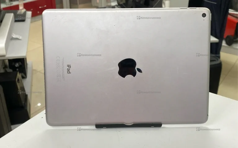 Планшет Apple iPad Air 2 16Gb Wi-Fi