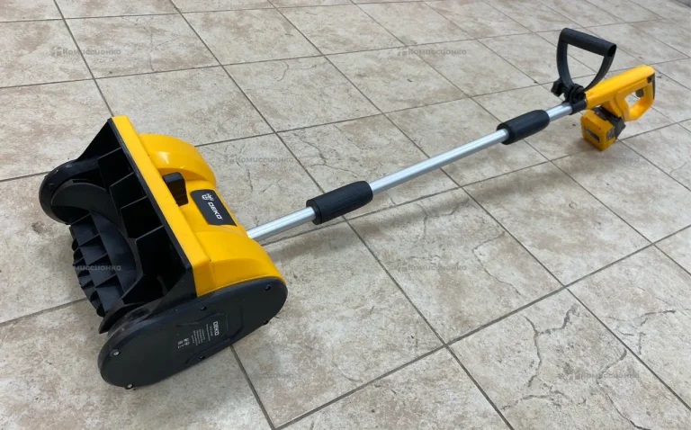 Снегоуборщик Deko ST21V