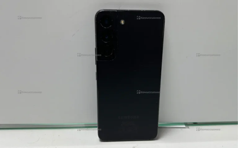 Samsung Galaxy S22 5G 8/128 ГБ