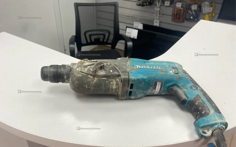 Перфоратор Makita HR2470 2023