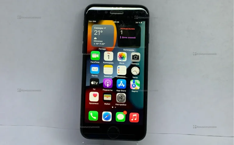 Apple iPhone 7 32 ГБ.