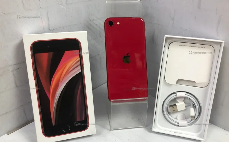 Apple iPhone SE (2020) 4/64 ГБ