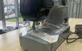 Швейная машина  Comford 10