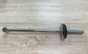 Купить Динамометрический ключ DELI DL300 б/у , в Казань Цена:650рублей