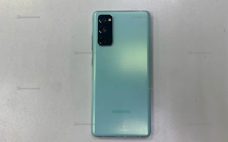 Samsung Galaxy S20 FE 6/128 ГБ