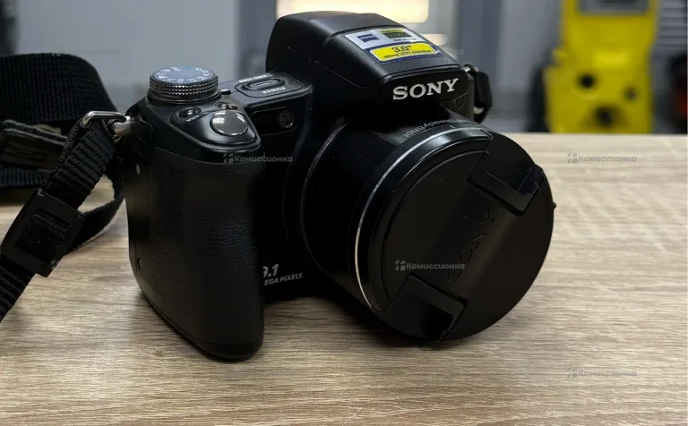 Фотоаппарат  sony dsc h50