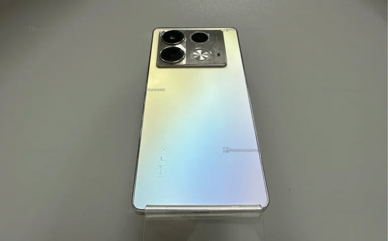Infinix Note 40 8/256 ГБ