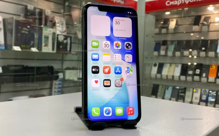 Apple iPhone 11 4/128 ГБ