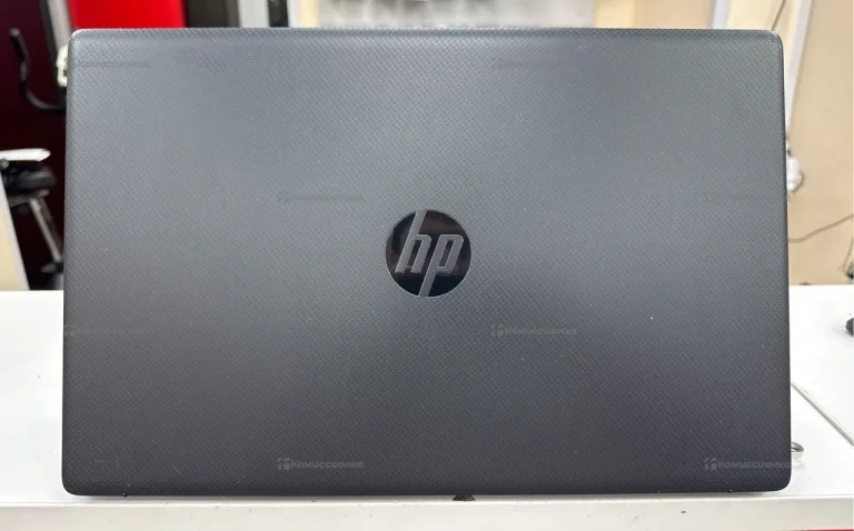Ноутбук HP 17
