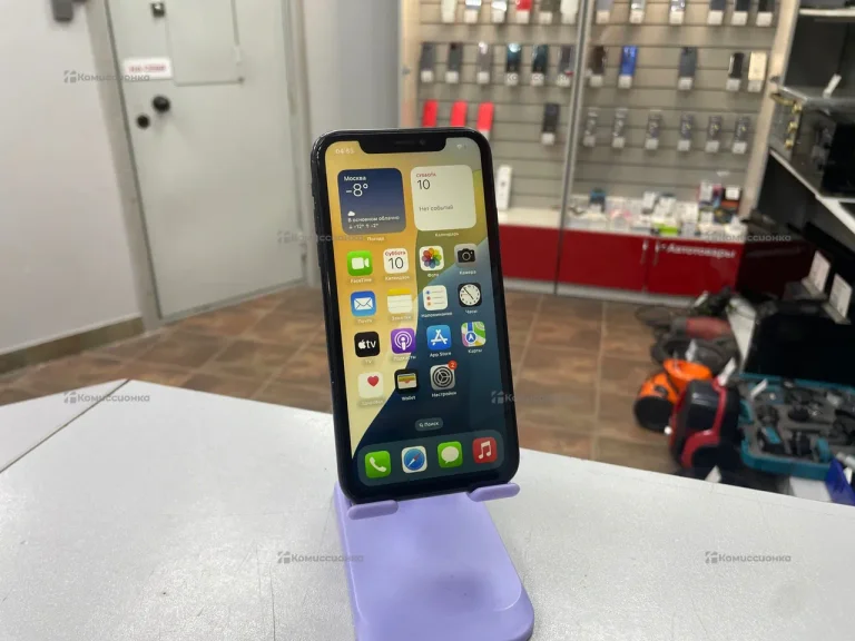 Apple iPhone XR 3/64 ГБ