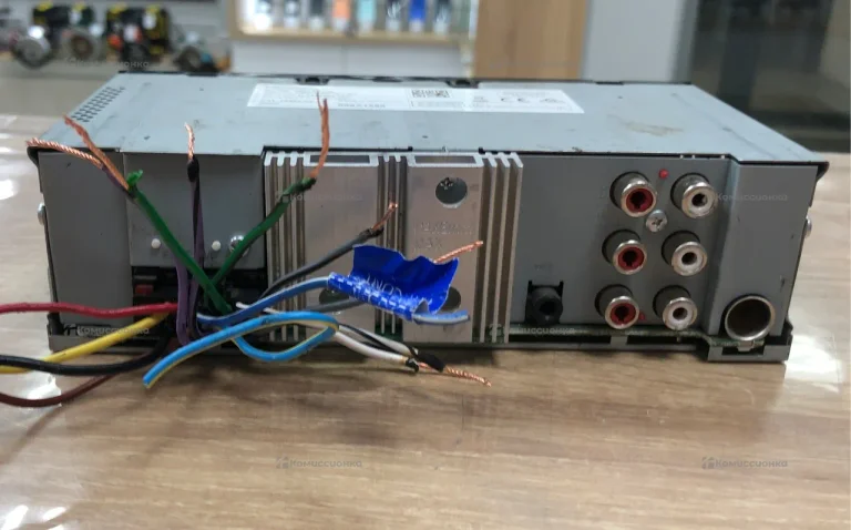 Автомагнитола  kenwood kmm-bt408