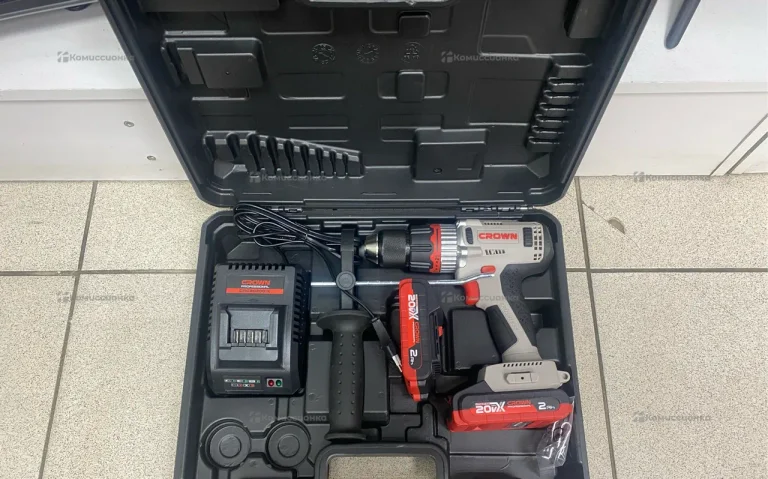 Аккумуляторный шуруповерт CROWN BL CT21090HMX-2 BMC