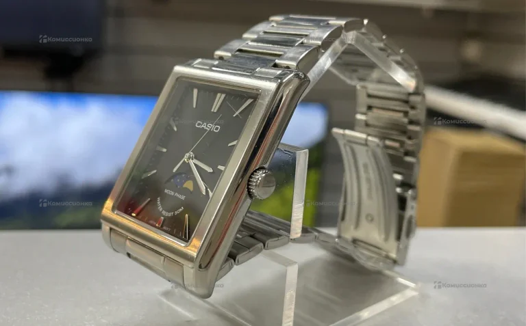 Часы Casio MTP-M105