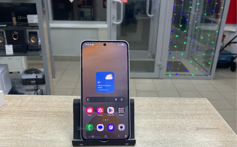 Samsung Galaxy S24 FE 8/256 ГБ