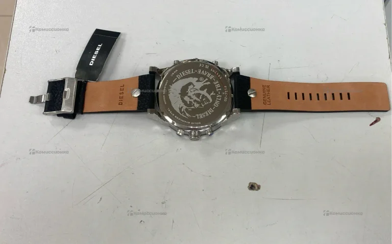 часы Diesel DZ7313