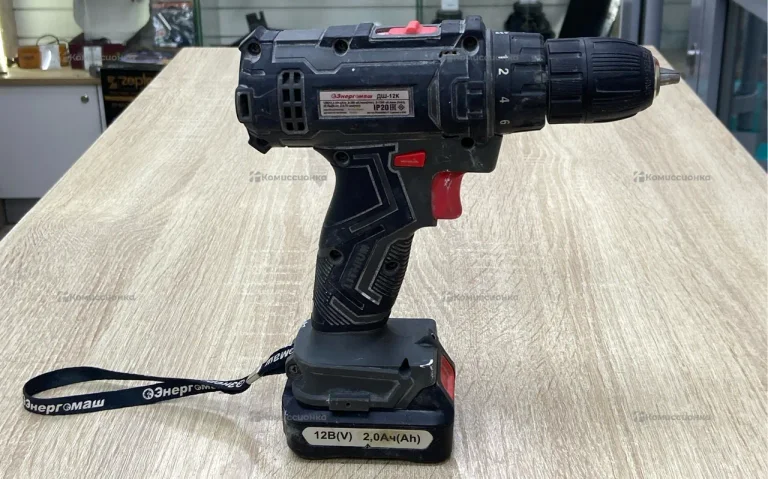 Дрель-шуруповерт Энергомаш ДШ-12Л
