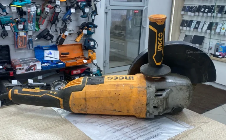 ушм INGCO AG24008