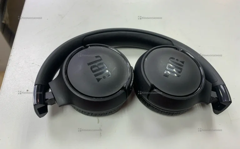 Наушники  jbl 520 by