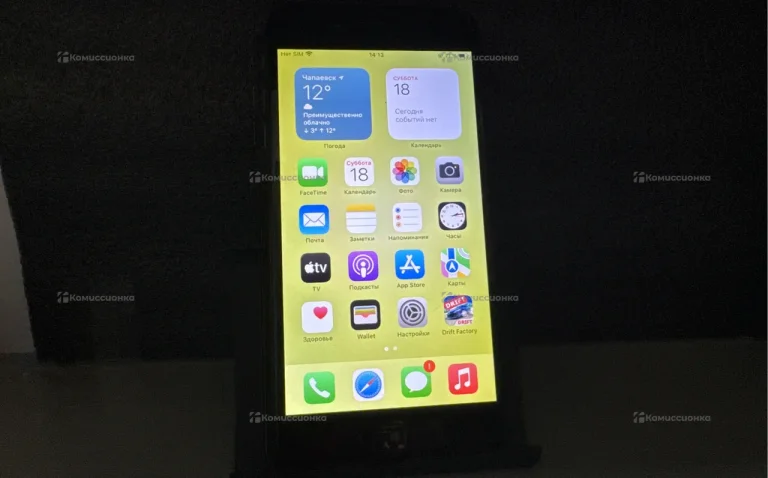 Apple iPhone 8 2/64 ГБ