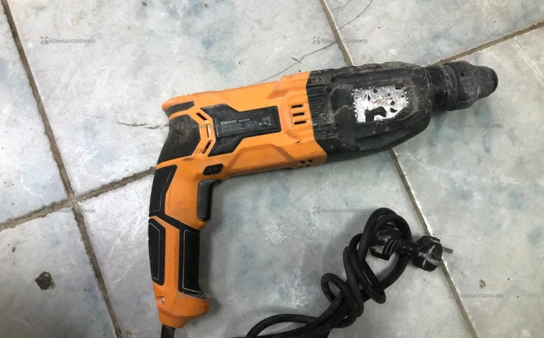 Перфоратор сетевой DEKO DKH950W