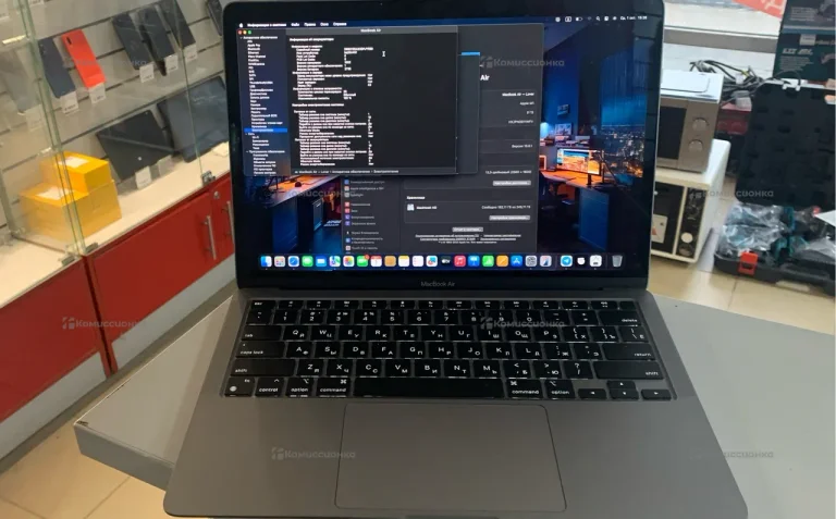 Ноутбук  MacBook air 2020 A2337