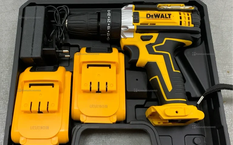 Шуруповерт DeWalt реплика.