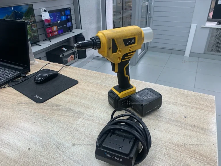 Аккумуляторный заклепочник Skytools SK50