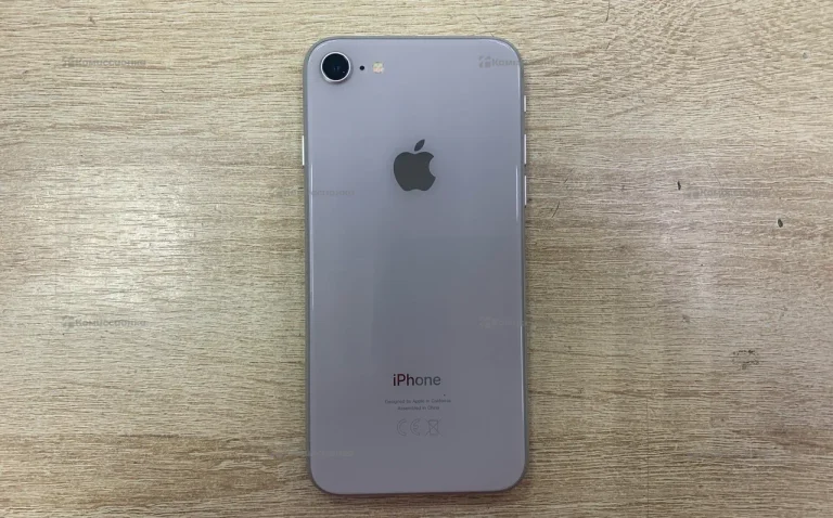 Apple iPhone 8 2/64 ГБ