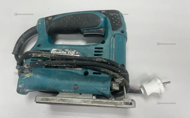 Электролобзик makita 4329