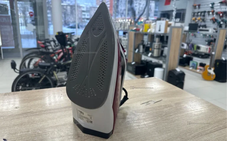 Утюг LEBEN 243-039