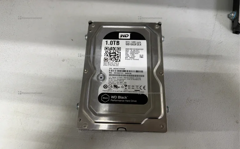 Жесткий диск  Toshiba 1Tb dt01aca100