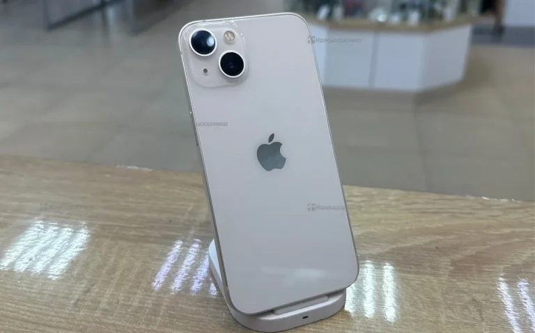 Apple iPhone 13 4/128 ГБ