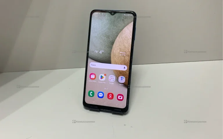 Samsung Galaxy A12 3/32 ГБ